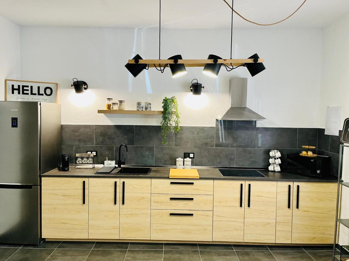 El Pisito Forest,a 300 Metros Iglesia De La Encarnacion Apartment Marbella