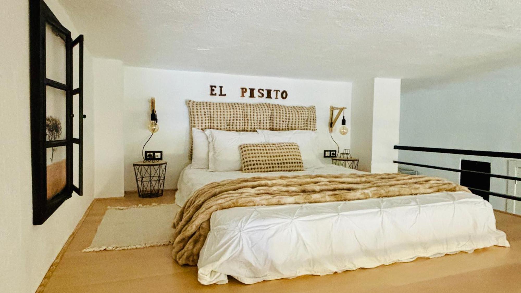 El Pisito Forest,a 300 Metros Iglesia De La Encarnacion Apartment